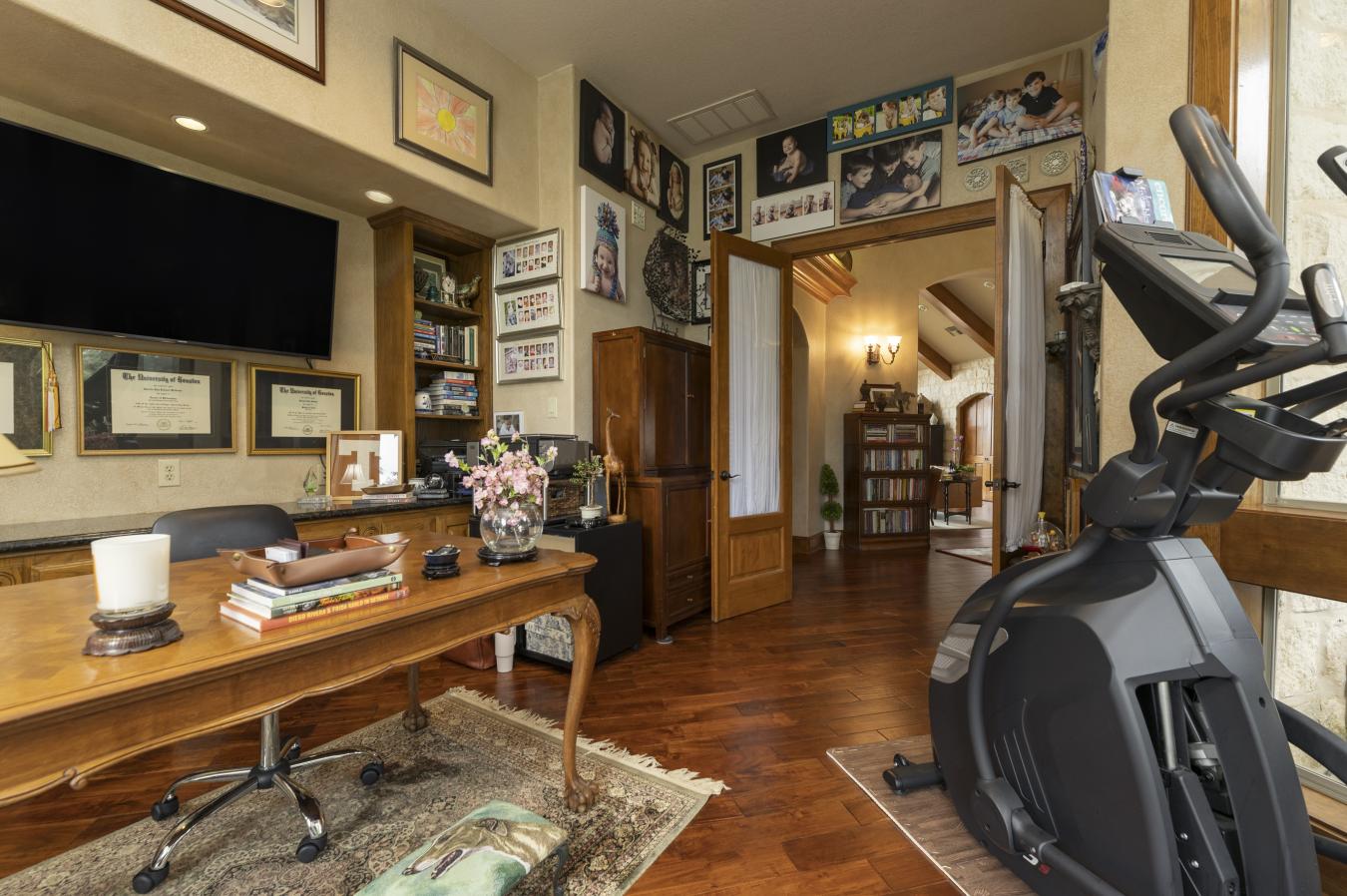 Boerne, Kendall, 78006, United States, 5 Bedrooms Bedrooms, ,4 BathroomsBathrooms,Residential,For Sale,2010105