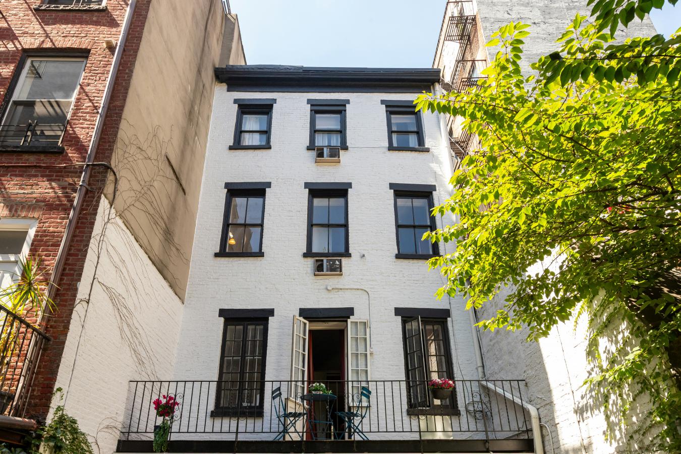 West Village, New York, 10014, United States, 5 Bedrooms Bedrooms, ,3 BathroomsBathrooms,Residential,For Sale,2010101