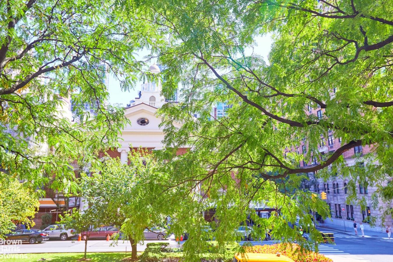 New York, New York, 10065, United States, 4 Bedrooms Bedrooms, ,3 BathroomsBathrooms,Residential,For Sale,2010096