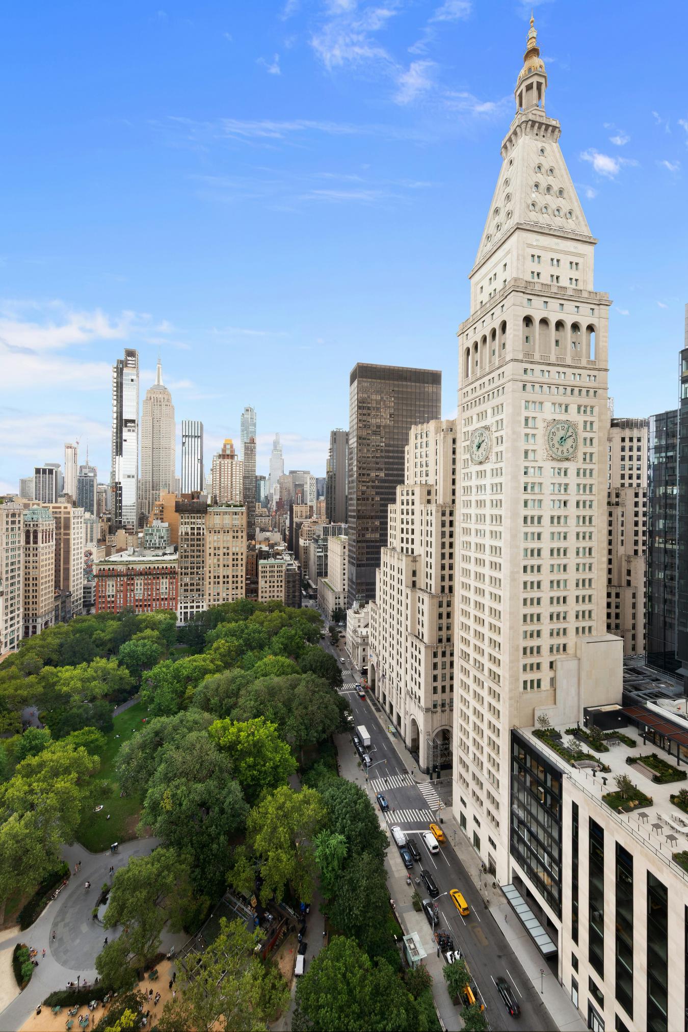 Flatiron, New York, 10010, United States, 3 Bedrooms Bedrooms, ,2 BathroomsBathrooms,Residential,For Sale,2010094