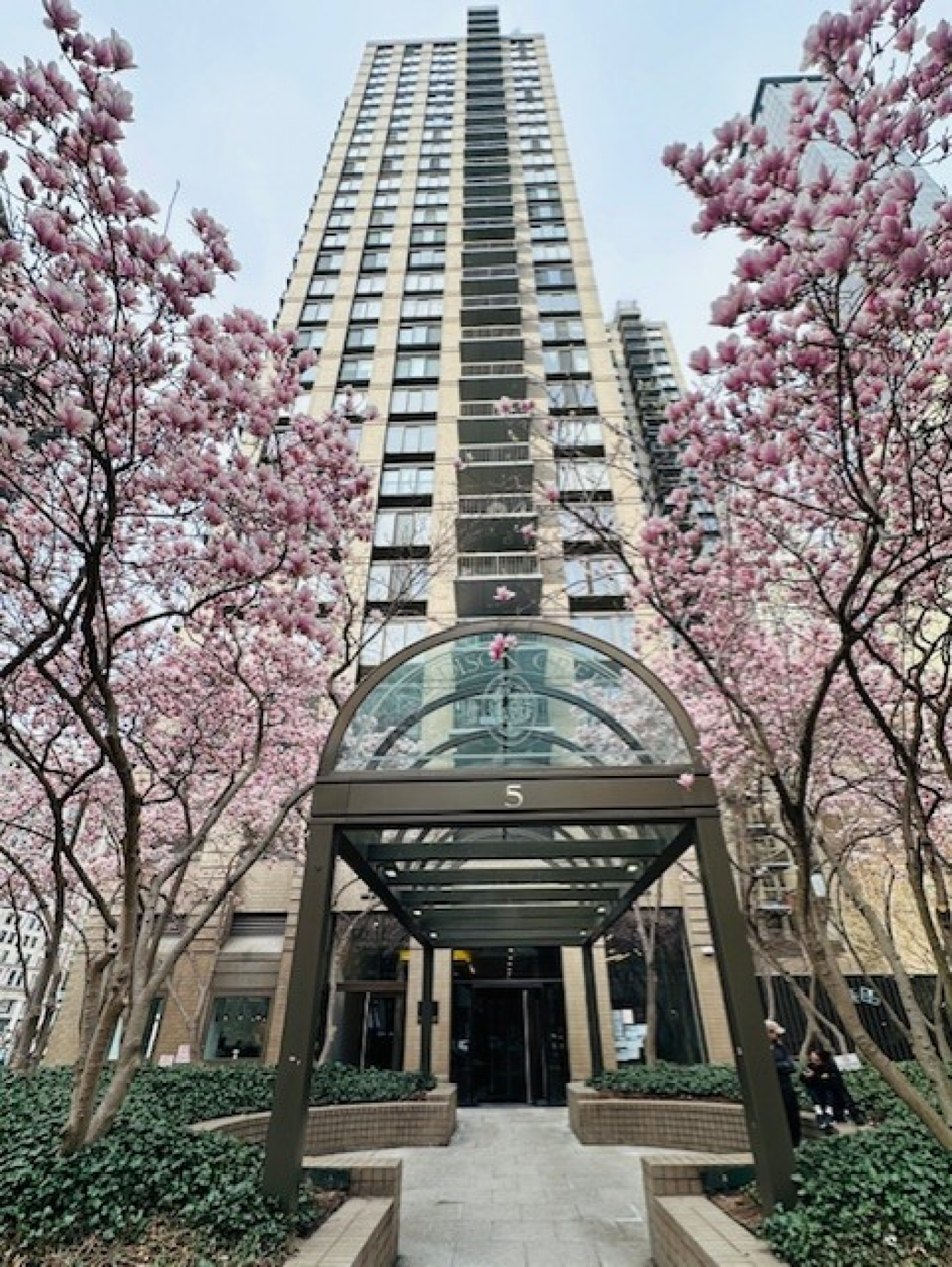 Flatiron, New York, 10010, United States, 3 Bedrooms Bedrooms, ,2 BathroomsBathrooms,Residential,For Sale,2010094