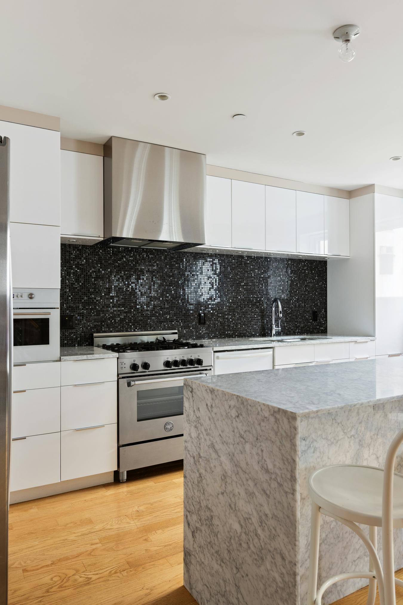 Tribeca, New York, 10013, United States, 2 Bedrooms Bedrooms, ,2 BathroomsBathrooms,Residential,For Sale,2010085