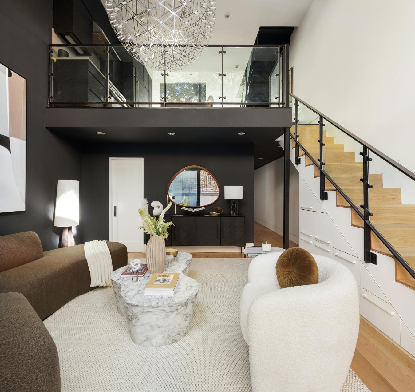 Central Harlem, New York, 10030, United States, 4 Bedrooms Bedrooms, ,4 BathroomsBathrooms,Residential,For Sale,2010084