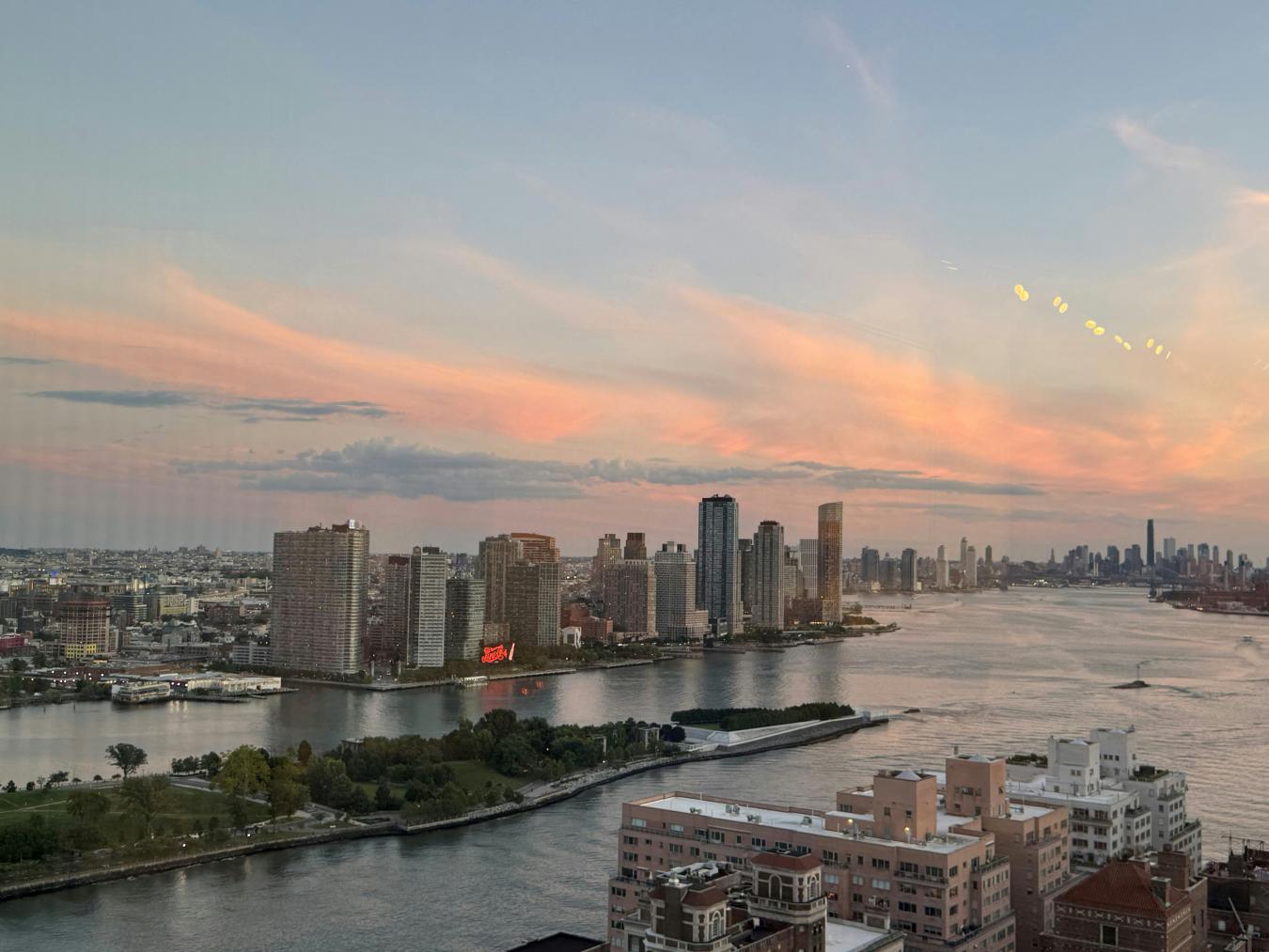 New York, New York, 10022, United States, 1 Bedroom Bedrooms, ,1 BathroomBathrooms,Residential,For Sale,2010082