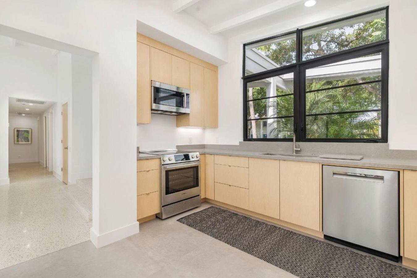 Lake Clarke Shores, Florida, 33406, United States, 4 Bedrooms Bedrooms, ,3 BathroomsBathrooms,Residential,For Sale,2010073