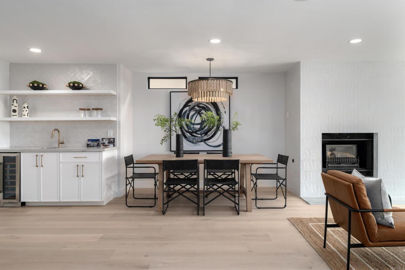 San Diego, San Diego County, 92109, United States, 5 Bedrooms Bedrooms, ,4 BathroomsBathrooms,Residential,For Sale,2010479