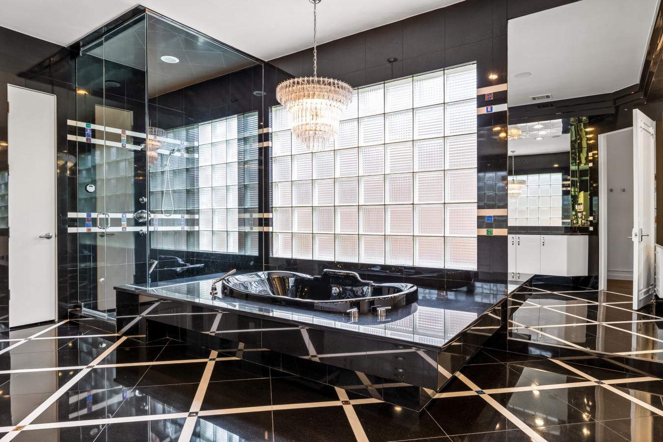 Dallas, Collin, 75287, United States, 5 Bedrooms Bedrooms, ,5 BathroomsBathrooms,Residential,For Sale,2010478