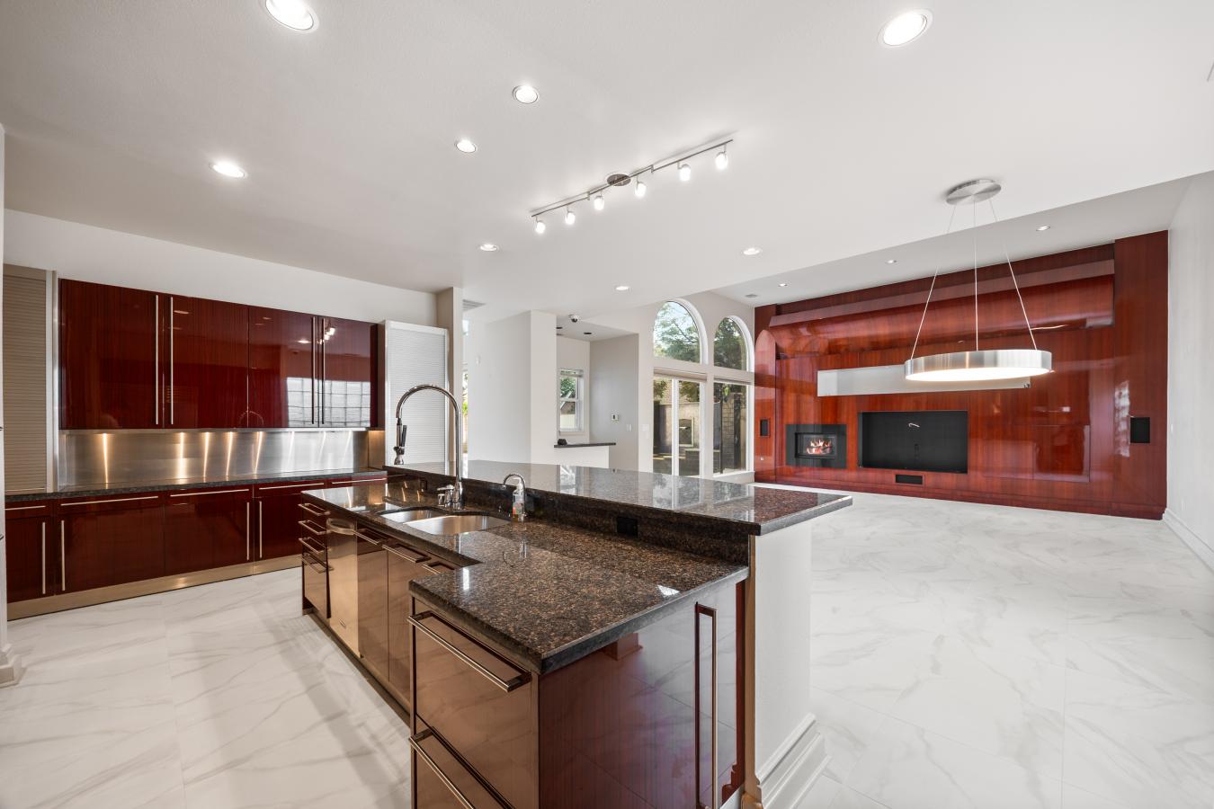 Dallas, Collin, 75287, United States, 5 Bedrooms Bedrooms, ,5 BathroomsBathrooms,Residential,For Sale,2010478