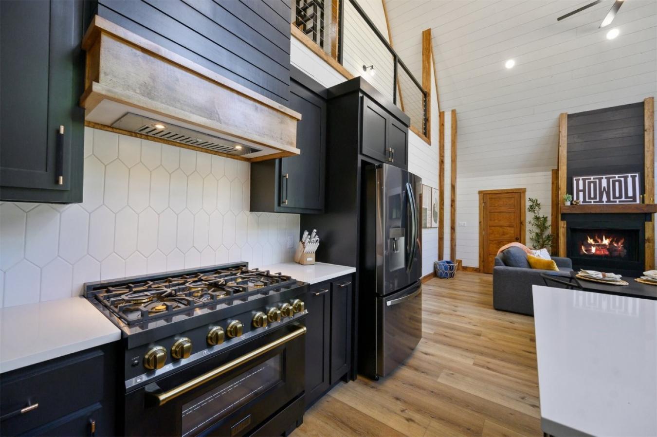 Broken Bow, McCurtain, 74728, United States, 4 Bedrooms Bedrooms, ,3 BathroomsBathrooms,Residential,For Sale,2010475