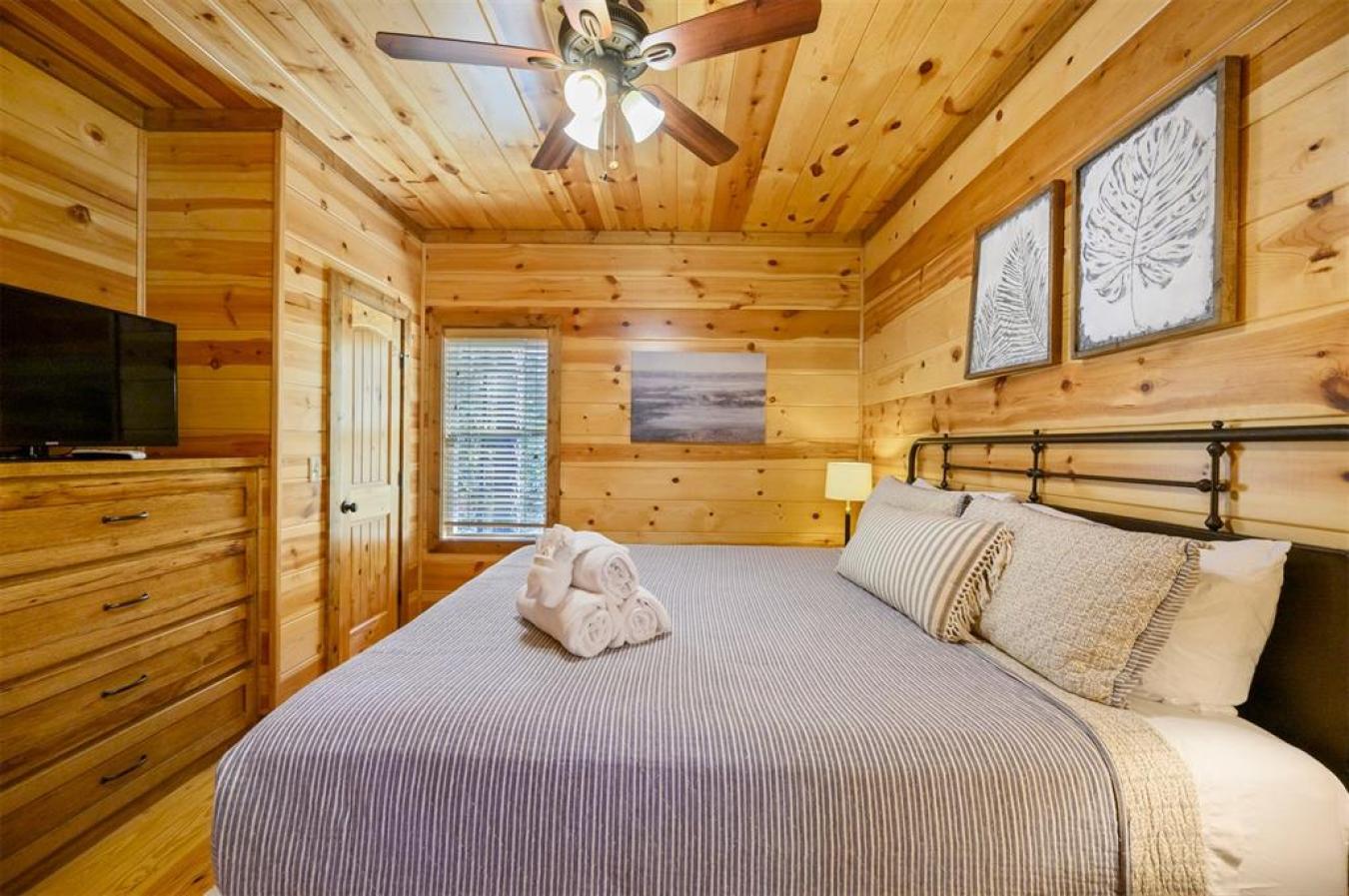 Broken Bow, McCurtain, 74728, United States, 4 Bedrooms Bedrooms, ,2 BathroomsBathrooms,Residential,For Sale,2010472