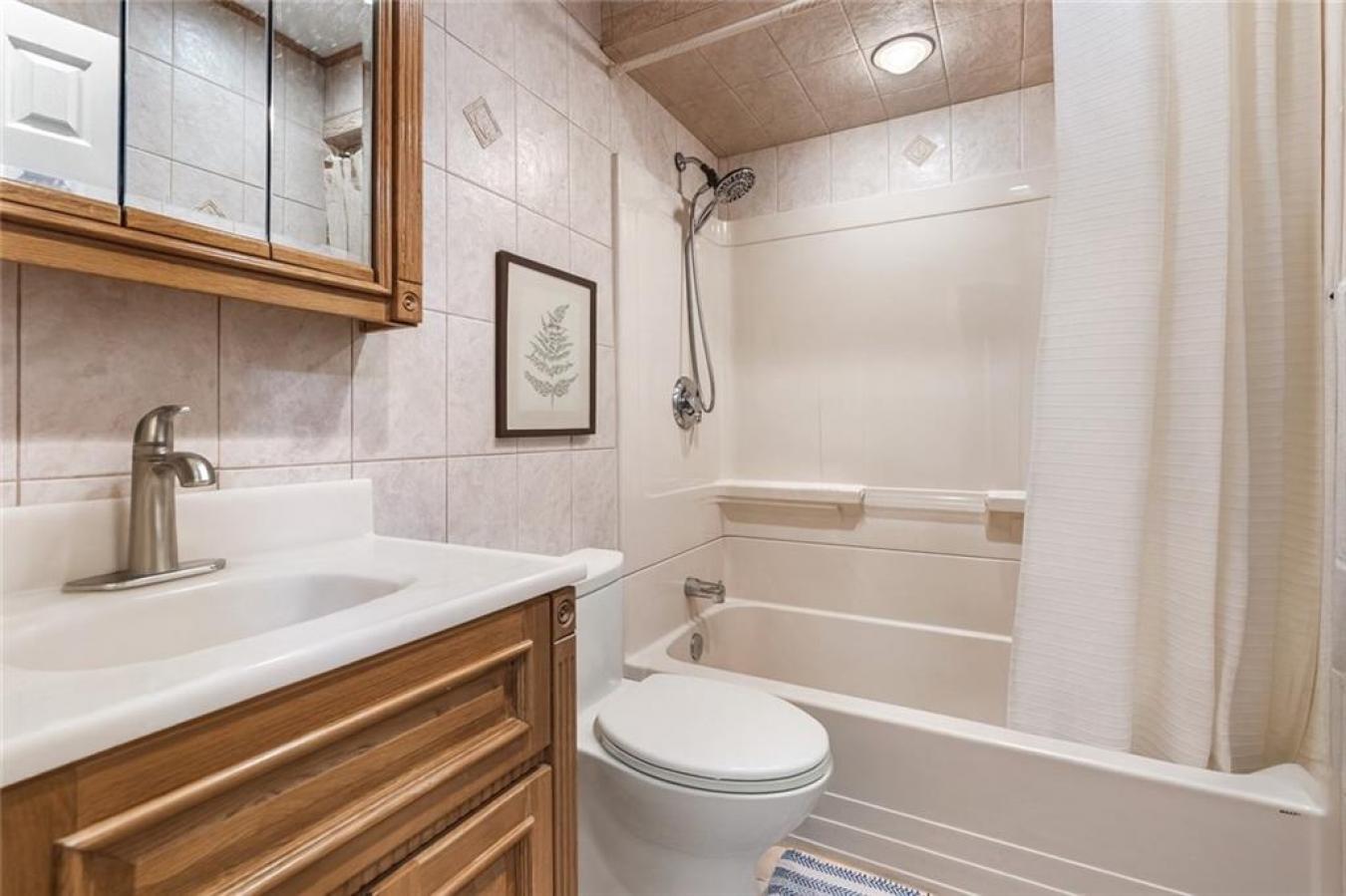 Staten Island, Staten Island, 10309, United States, ,Residential,For Sale,2010469