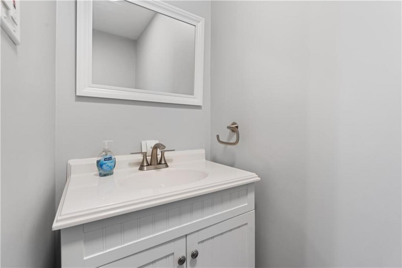 Staten Island, Staten Island, 10309, United States, ,Residential,For Sale,2010469