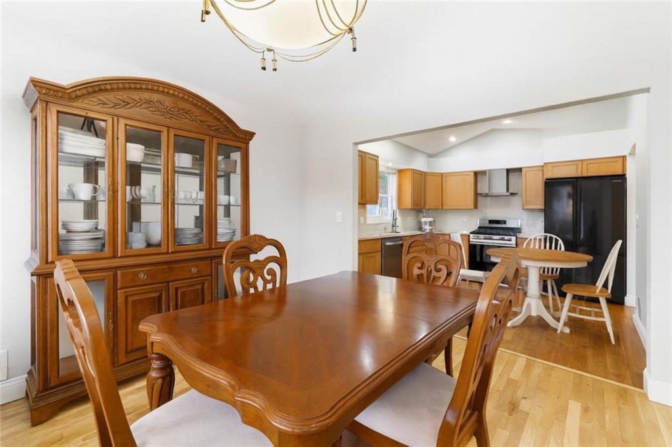 Staten Island, Staten Island, 10309, United States, ,Residential,For Sale,2010469