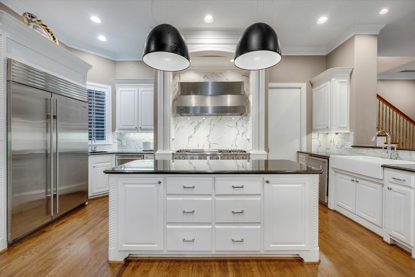 Dallas, Dallas, 75231, United States, 5 Bedrooms Bedrooms, ,4 BathroomsBathrooms,Residential,For Sale,2010468