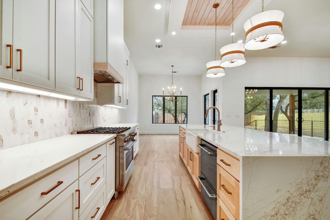 Fredericksburg, Gillespie, 78624, United States, 4 Bedrooms Bedrooms, ,-4 BathroomBathrooms,Residential,For Sale,2010466