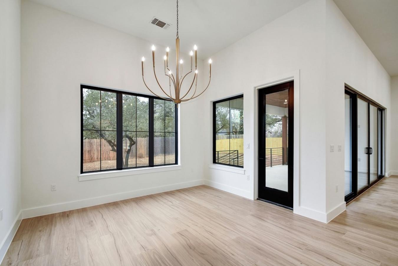 Fredericksburg, Gillespie, 78624, United States, 4 Bedrooms Bedrooms, ,-4 BathroomBathrooms,Residential,For Sale,2010466