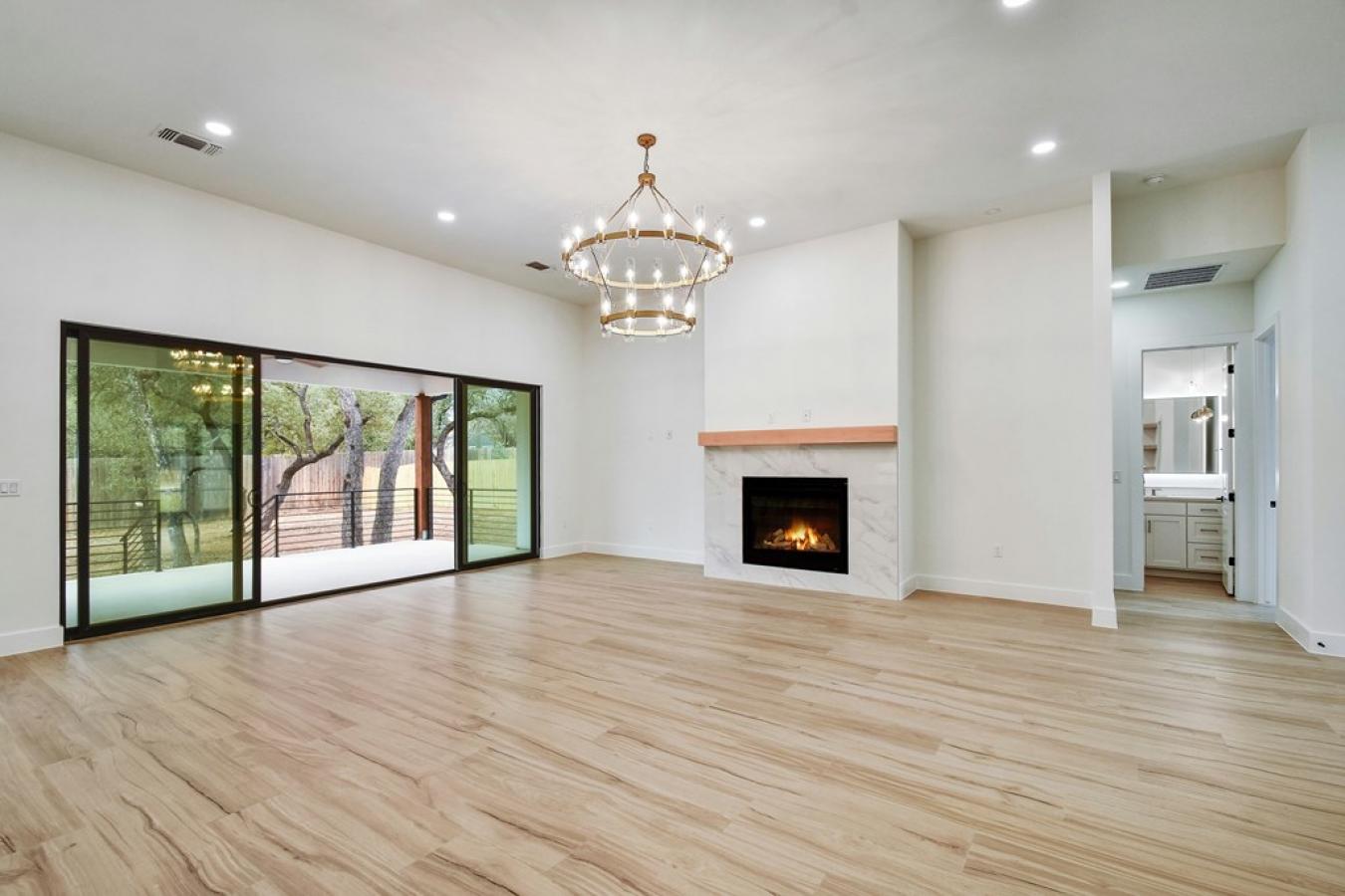 Fredericksburg, Gillespie, 78624, United States, 4 Bedrooms Bedrooms, ,-4 BathroomBathrooms,Residential,For Sale,2010466