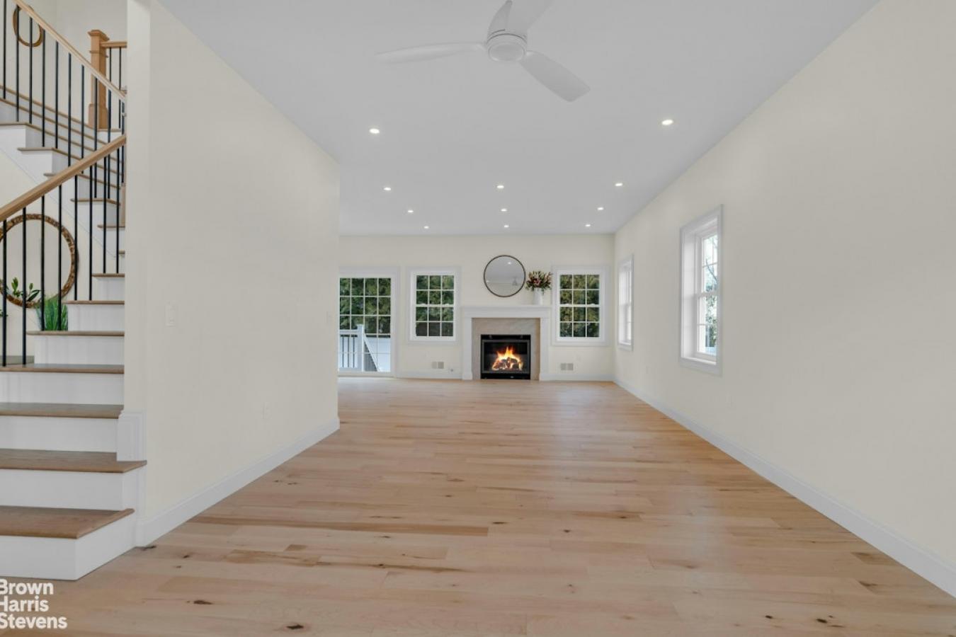 Asbury Park, New Jersey, 08750, United States, 5 Bedrooms Bedrooms, ,3 BathroomsBathrooms,Residential,For Sale,2010464