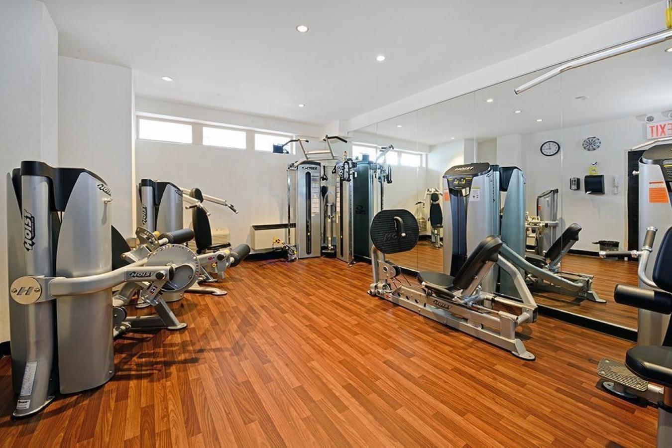 Murray Hill, New York, 10016, United States, 3 Bedrooms Bedrooms, ,2 BathroomsBathrooms,Residential,For Sale,2010462