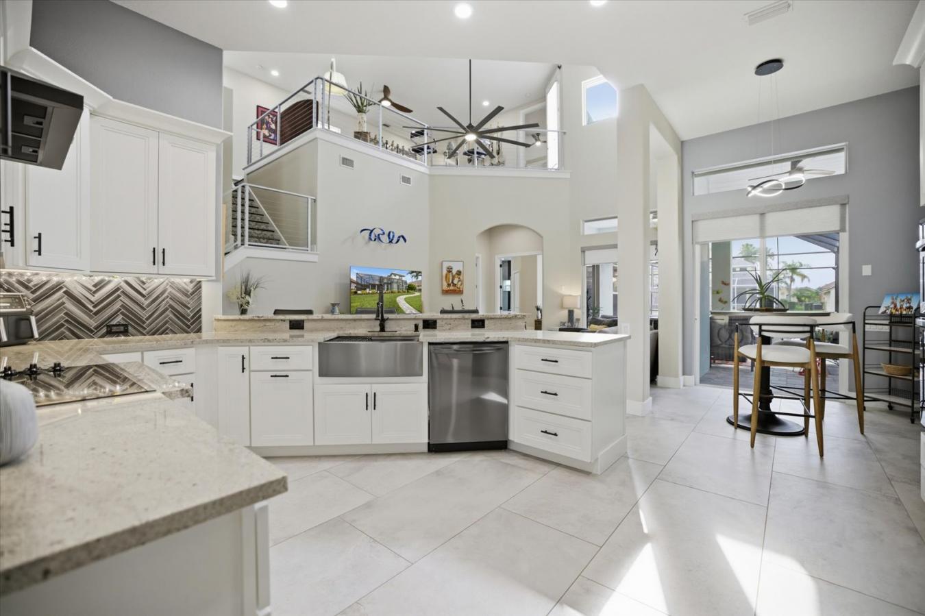 Sarasota, Sarasota, 34238, United States, 4 Bedrooms Bedrooms, ,3 BathroomsBathrooms,Residential,For Sale,2010871