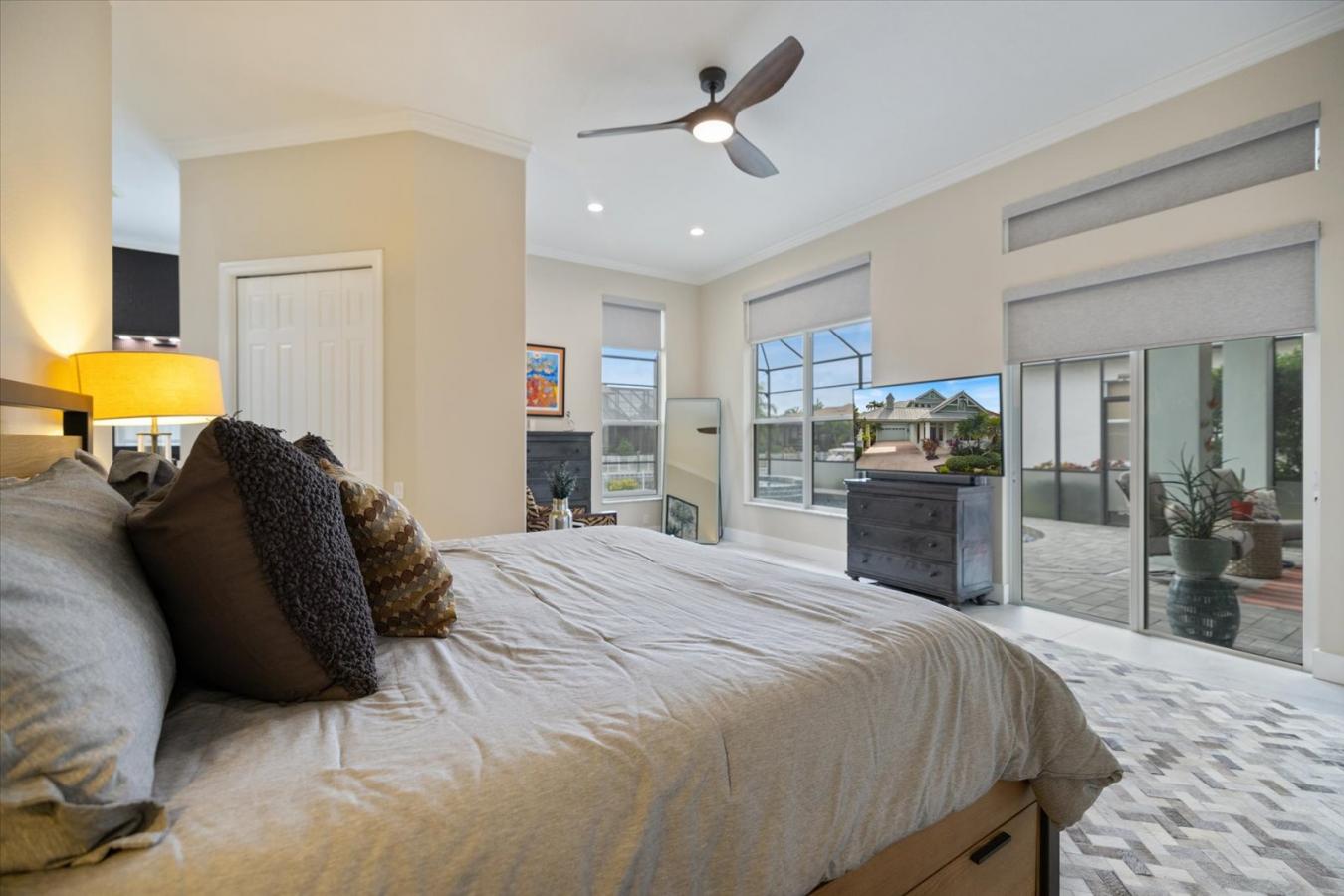 Sarasota, Sarasota, 34238, United States, 4 Bedrooms Bedrooms, ,3 BathroomsBathrooms,Residential,For Sale,2010871