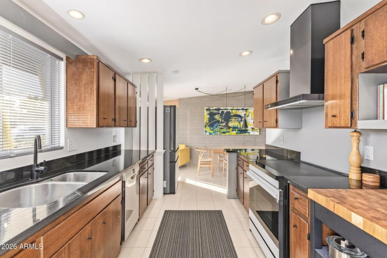 Phoenix, Maricopa, 85021, United States, 4 Bedrooms Bedrooms, ,3 BathroomsBathrooms,Residential,For Sale,2010870