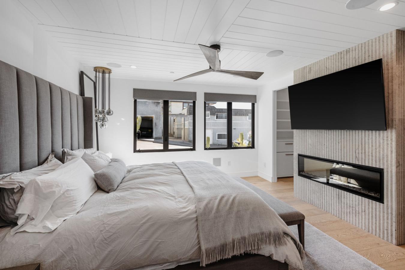 Manhattan Beach, Los Angeles, 90266, United States, 2 Bedrooms Bedrooms, ,2 BathroomsBathrooms,Residential,For Sale,2010869