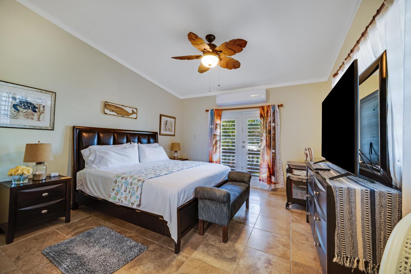 Yabucoa, 00767, Puerto Rico, 6 Bedrooms Bedrooms, ,4 BathroomsBathrooms,Residential,For Sale,2010865