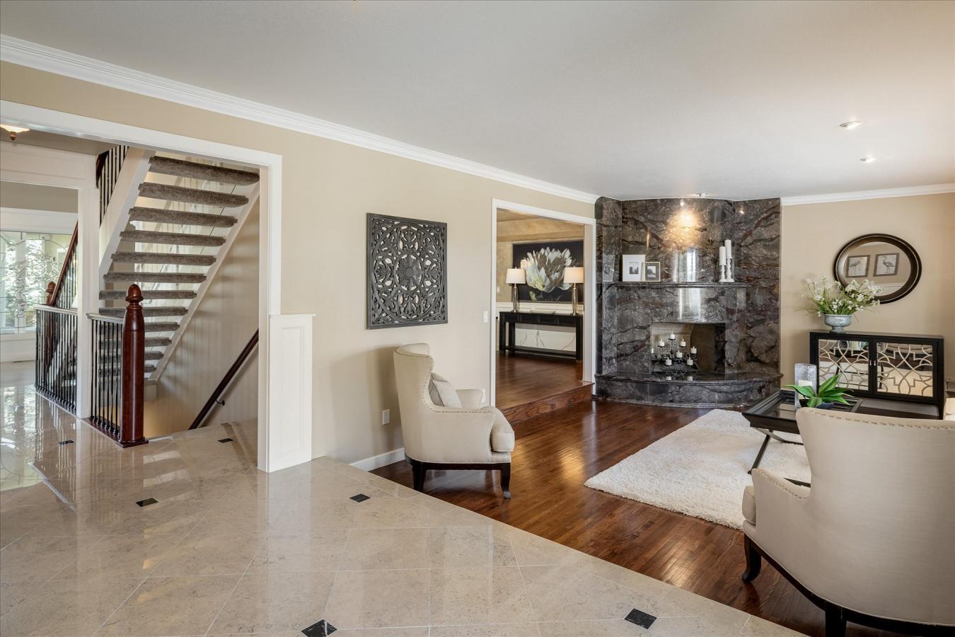 Centennial, Colorado, 80016, United States, 6 Bedrooms Bedrooms, ,4 BathroomsBathrooms,Residential,For Sale,2010452