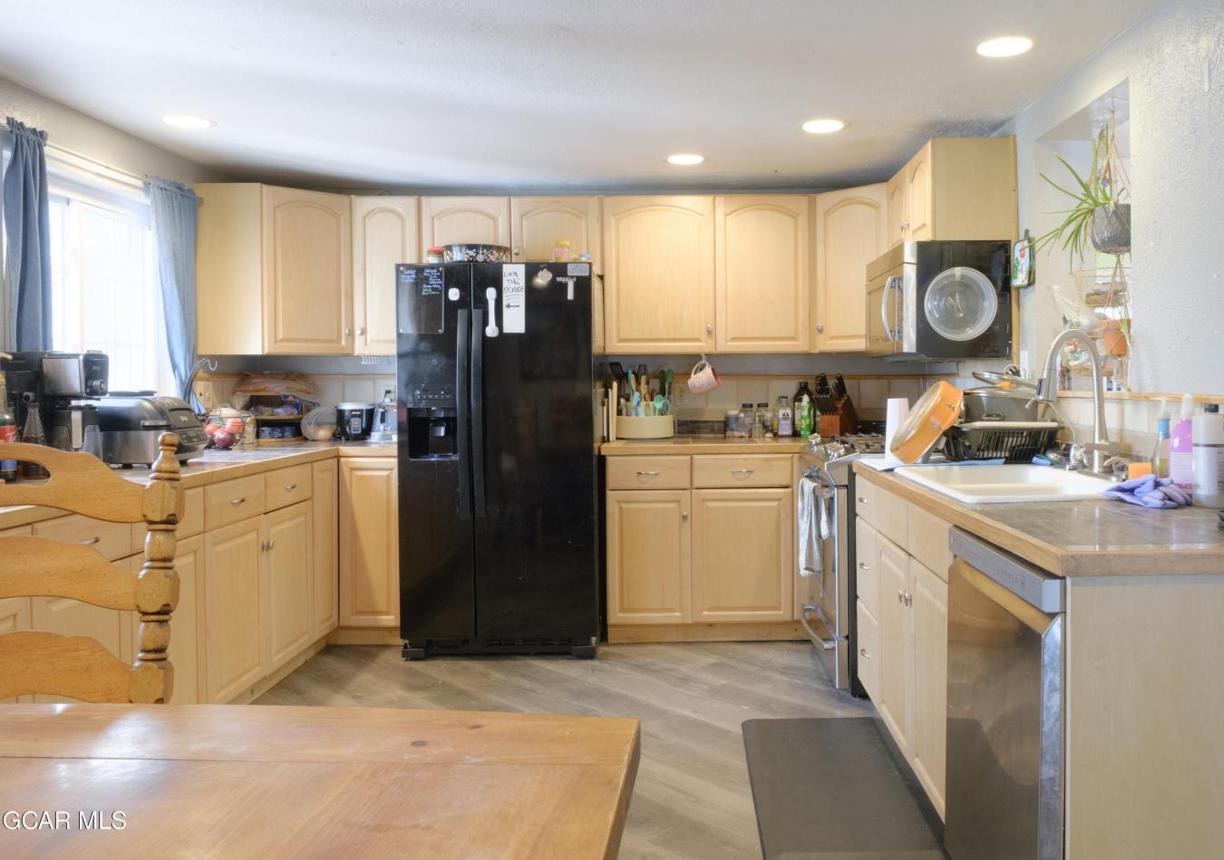 Kremmling, Grand, 80459, United States, 4 Bedrooms Bedrooms, ,3 BathroomsBathrooms,Residential,For Sale,2010863