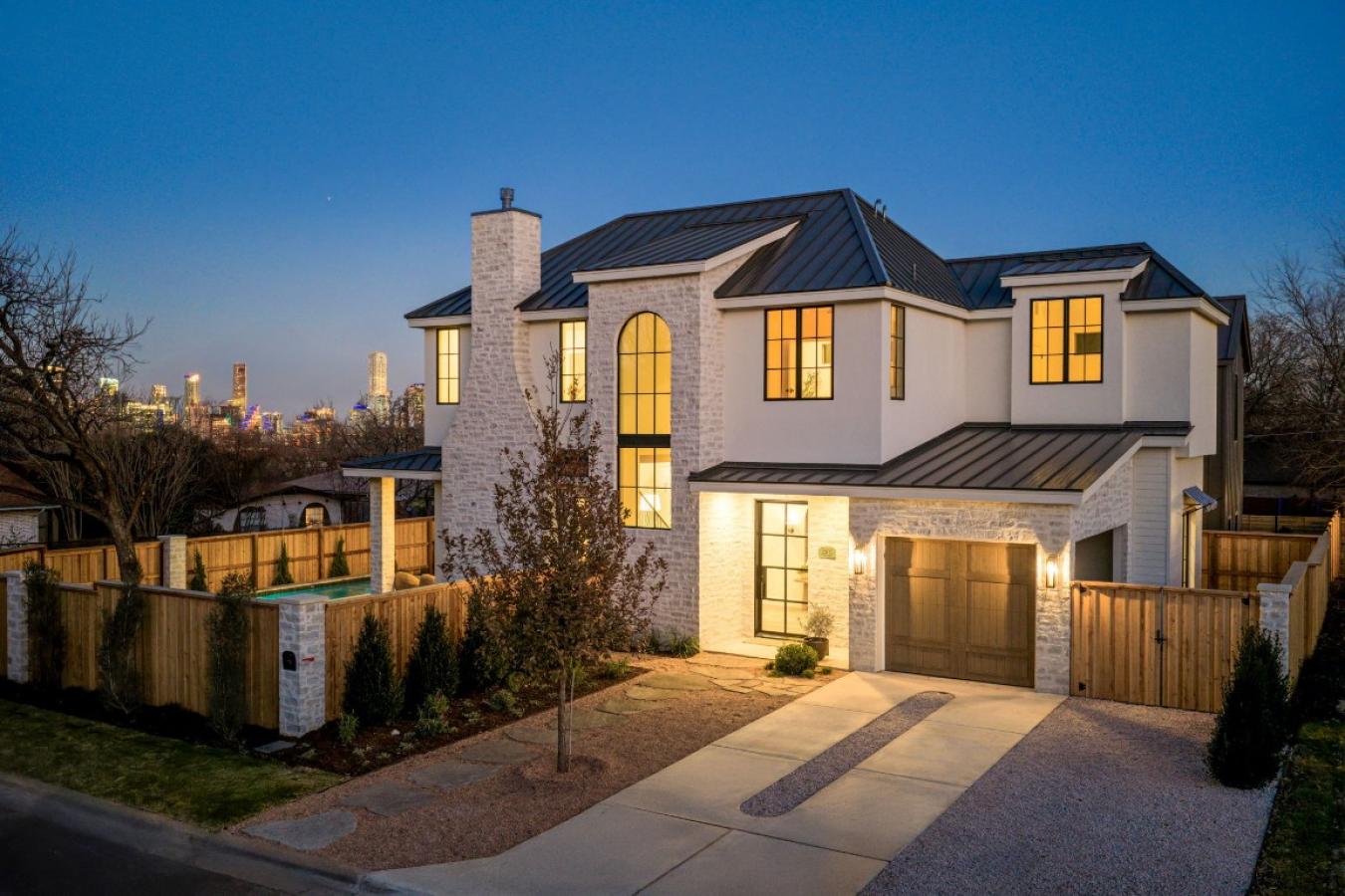 Austin, Travis, 78704, United States, 4 Bedrooms Bedrooms, ,3 BathroomsBathrooms,Residential,For Sale,2010861