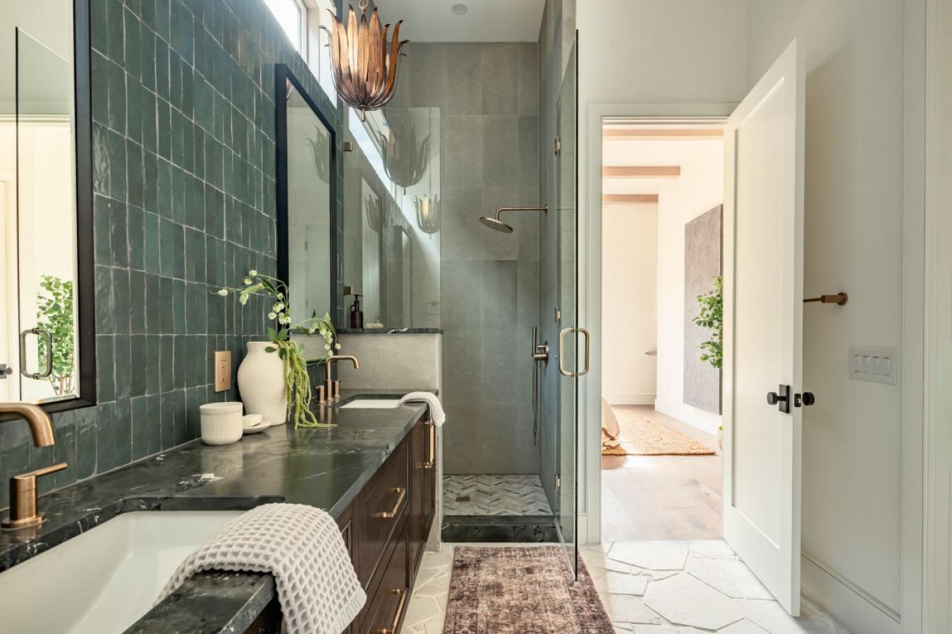 Austin, Travis, 78704, United States, 4 Bedrooms Bedrooms, ,3 BathroomsBathrooms,Residential,For Sale,2010861