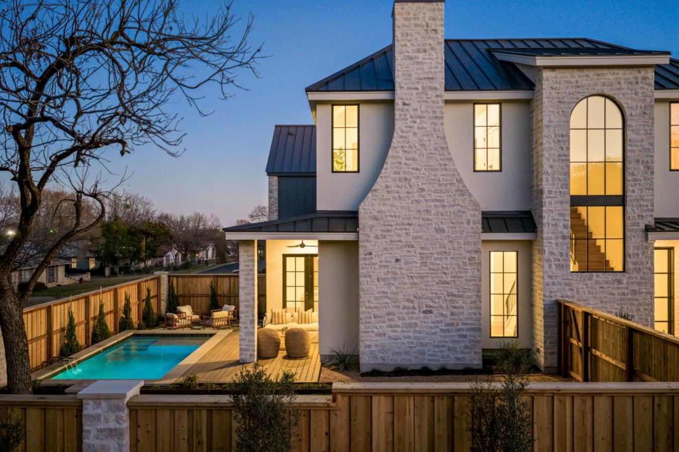 Austin, Travis, 78704, United States, 4 Bedrooms Bedrooms, ,3 BathroomsBathrooms,Residential,For Sale,2010861
