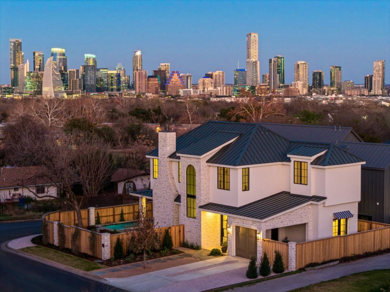 Austin, Travis, 78704, United States, 4 Bedrooms Bedrooms, ,3 BathroomsBathrooms,Residential,For Sale,2010861