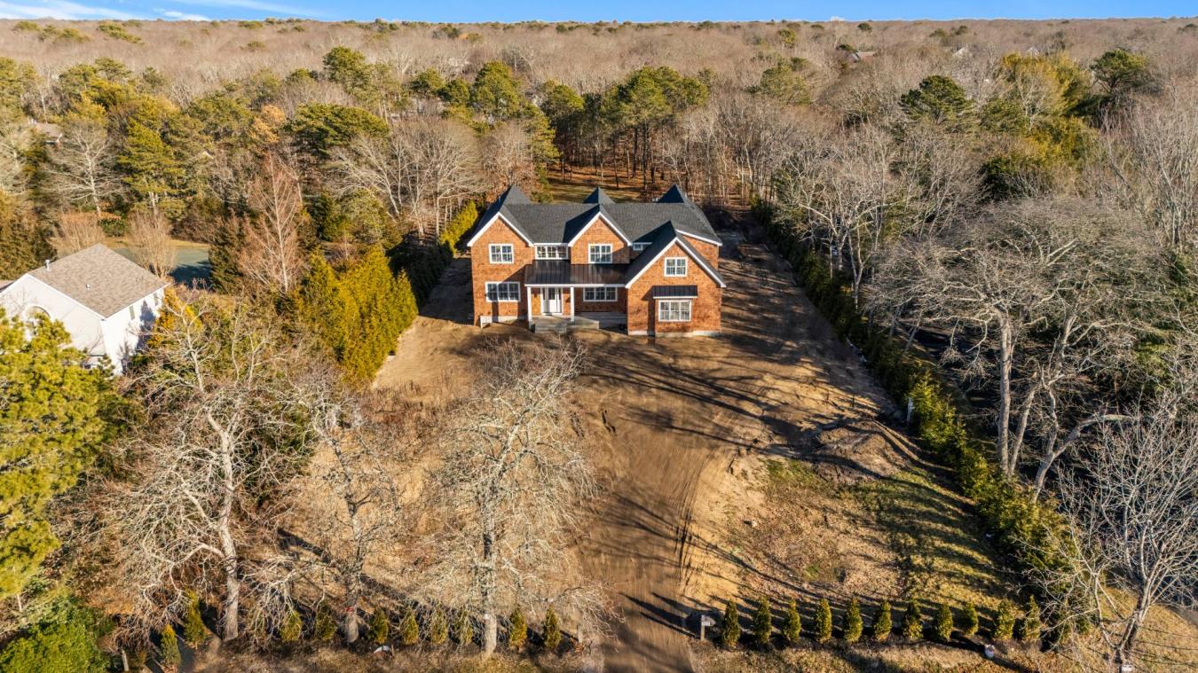 Village of Quogue, New York, 11959, United States, 8 Bedrooms Bedrooms, ,9 BathroomsBathrooms,Residential,For Sale,2010860