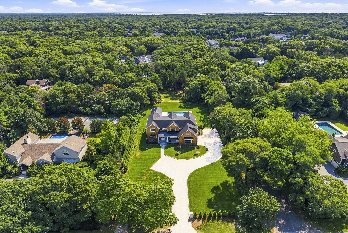 34 Old Main Road, Village of Quogue, NY, 11959, United States, 8 Bedrooms Bedrooms, ,9 BathroomsBathrooms,Residential,For Sale,34 Old Main Road,222485