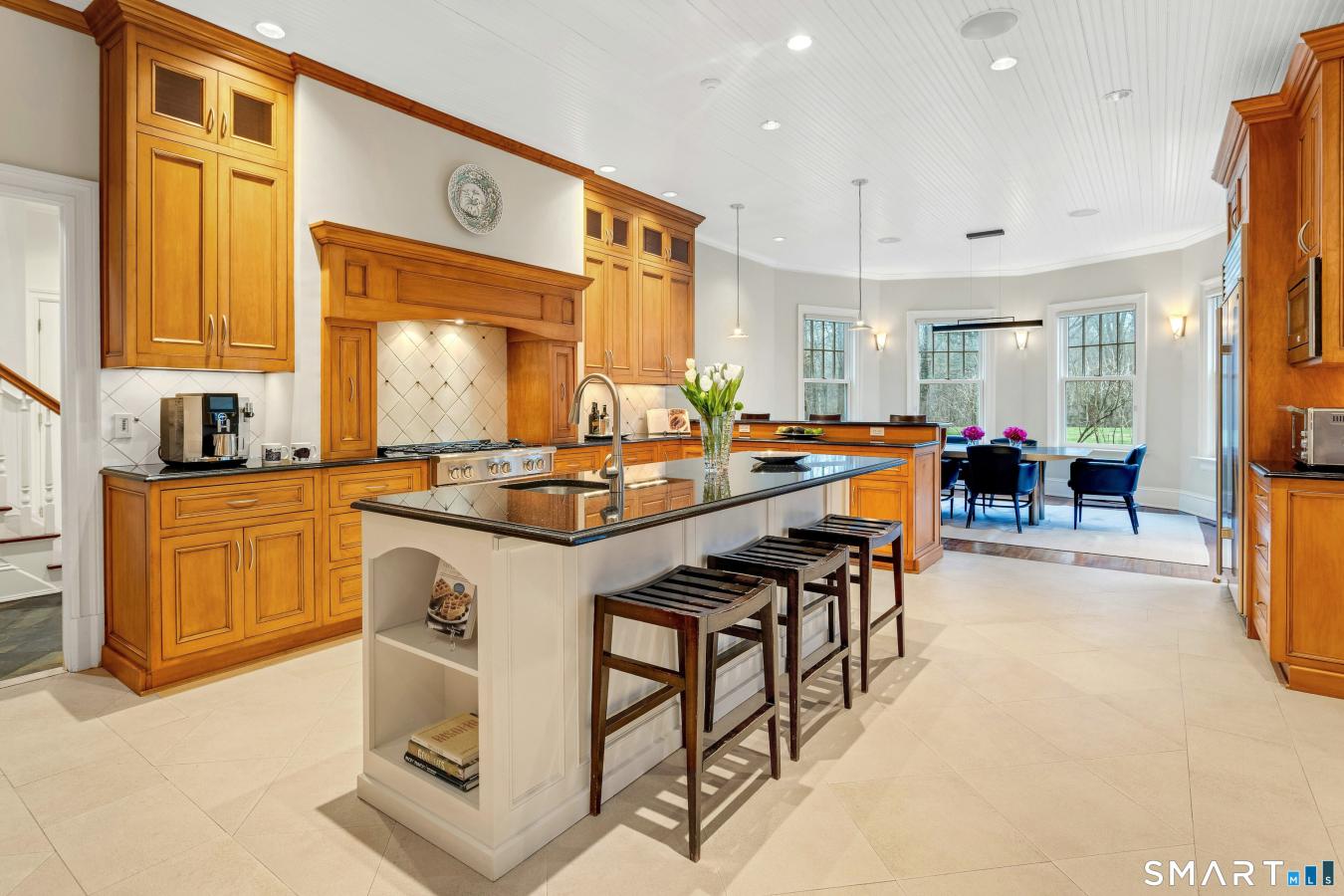 New Canaan, Connecticut, 06840, United States, 5 Bedrooms Bedrooms, ,4 BathroomsBathrooms,Residential,For Sale,2010859