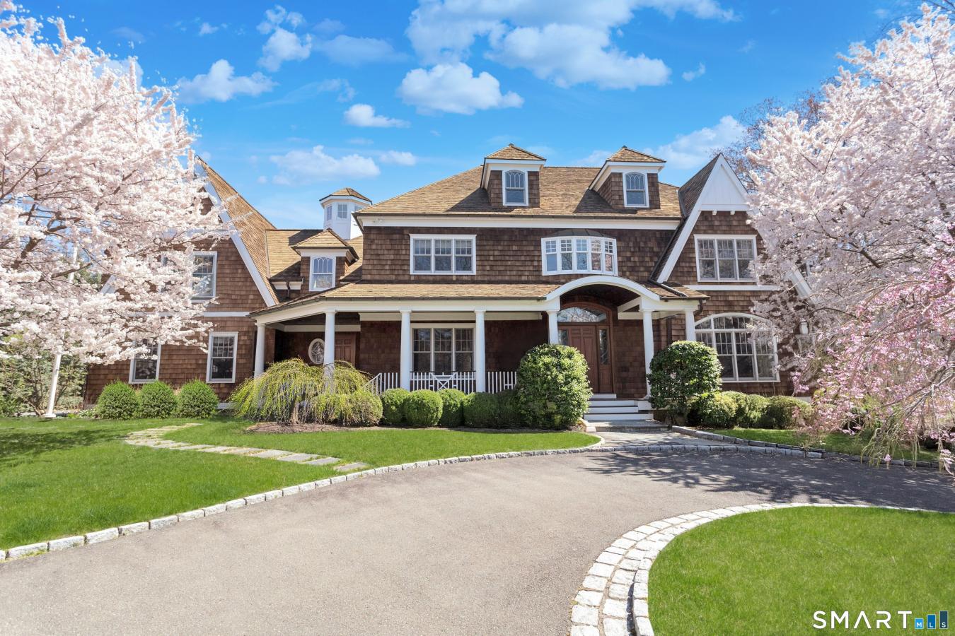 New Canaan, Connecticut, 06840, United States, 5 Bedrooms Bedrooms, ,4 BathroomsBathrooms,Residential,For Sale,2010859