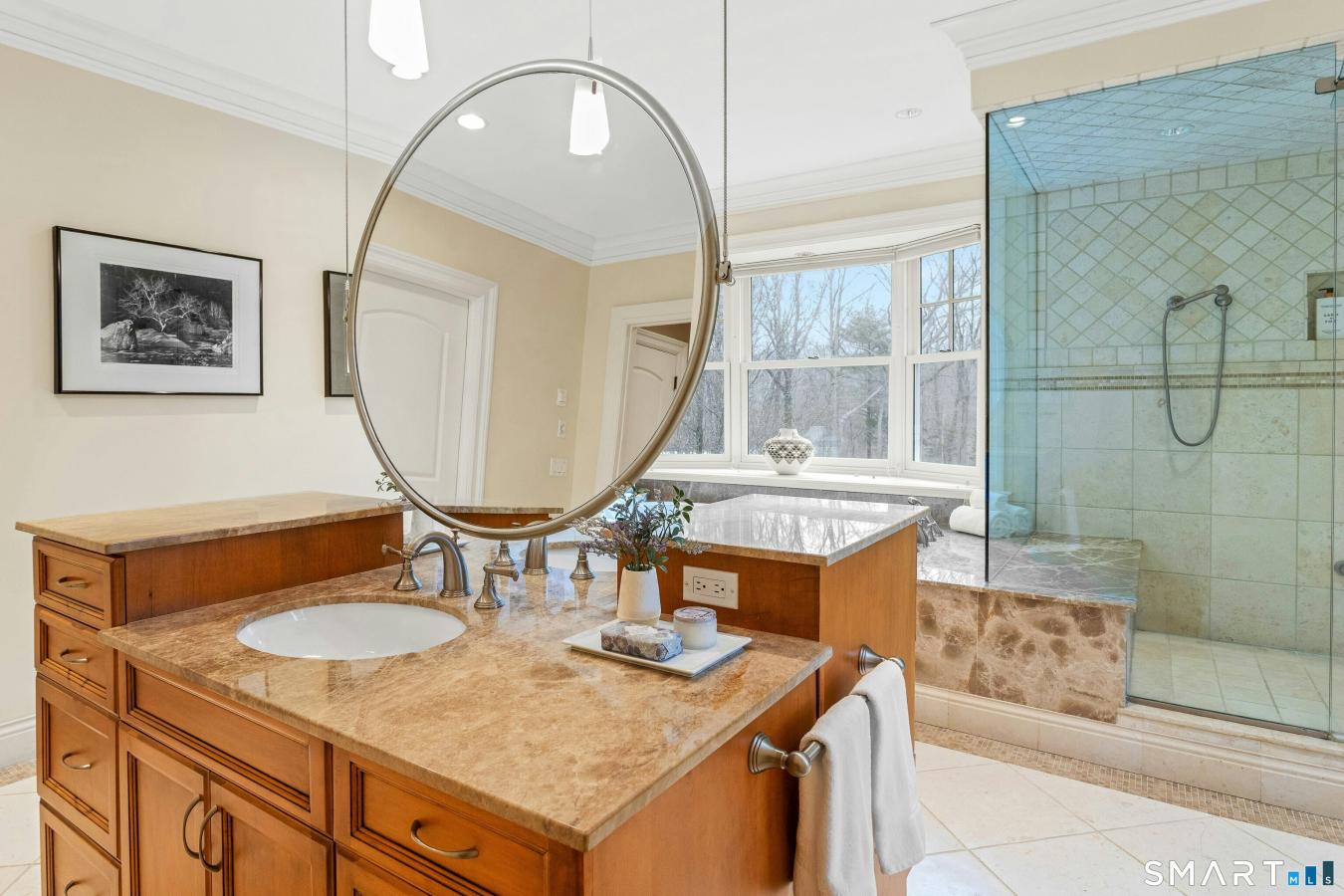 New Canaan, Connecticut, 06840, United States, 5 Bedrooms Bedrooms, ,4 BathroomsBathrooms,Residential,For Sale,2010859