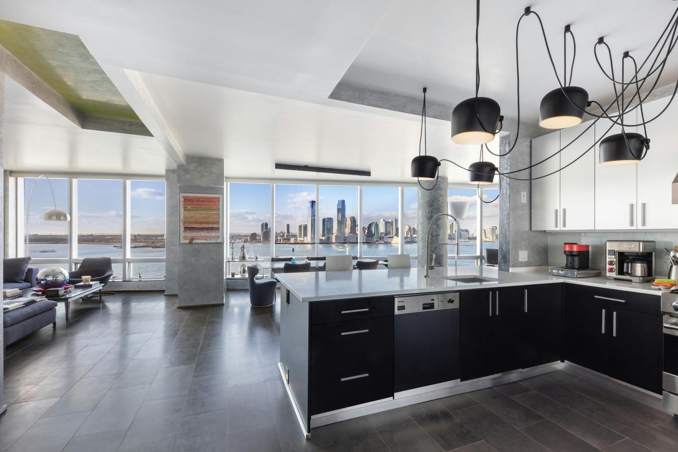 Financial District, New York, 10004, United States, 3 Bedrooms Bedrooms, ,3 BathroomsBathrooms,Residential,For Sale,2010858