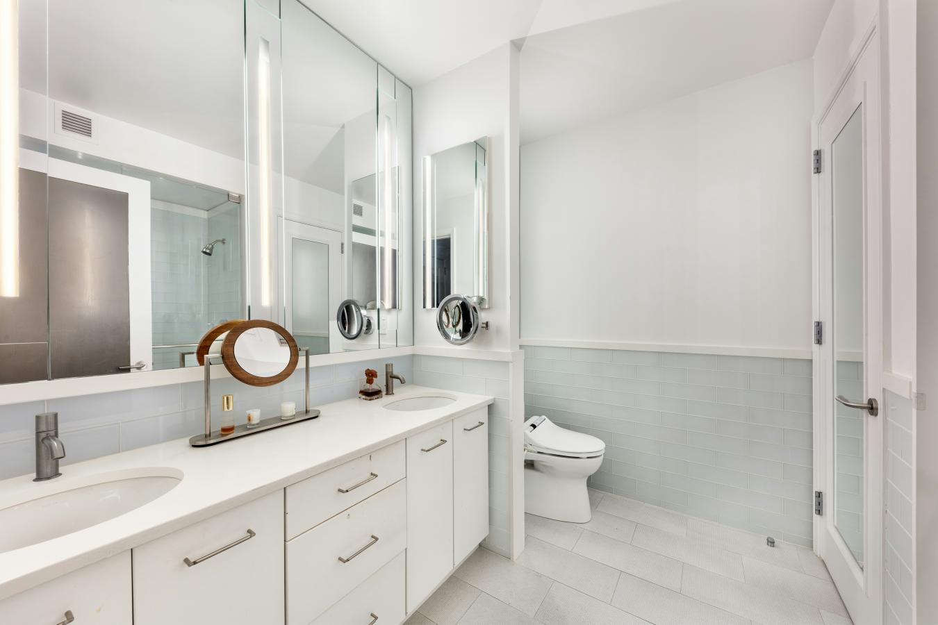 Financial District, New York, 10004, United States, 3 Bedrooms Bedrooms, ,3 BathroomsBathrooms,Residential,For Sale,2010858