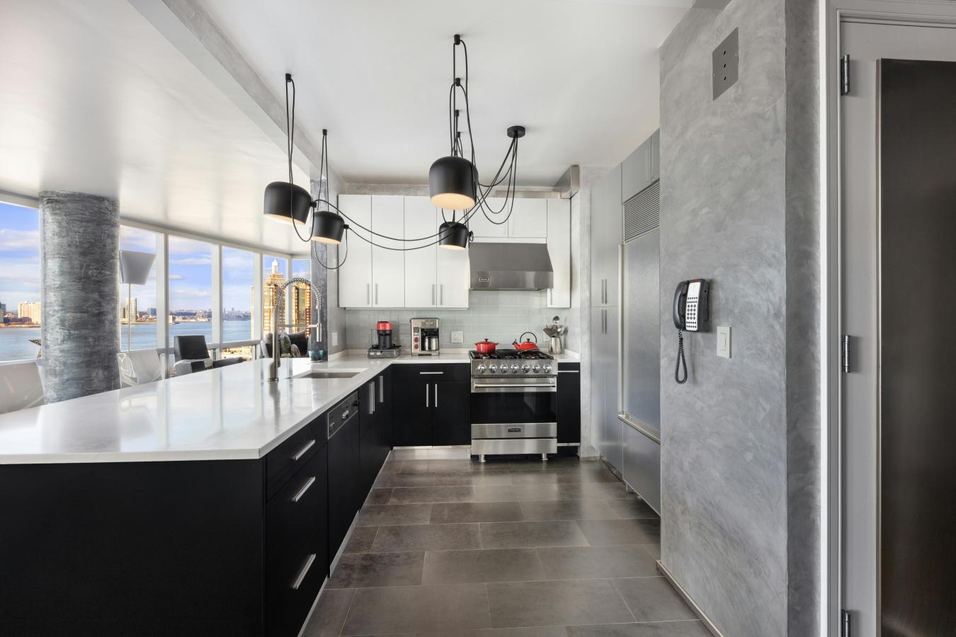 Financial District, New York, 10004, United States, 3 Bedrooms Bedrooms, ,3 BathroomsBathrooms,Residential,For Sale,2010858