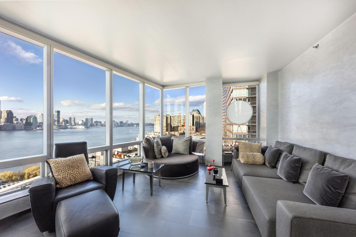 Financial District, New York, 10004, United States, 3 Bedrooms Bedrooms, ,3 BathroomsBathrooms,Residential,For Sale,2010858