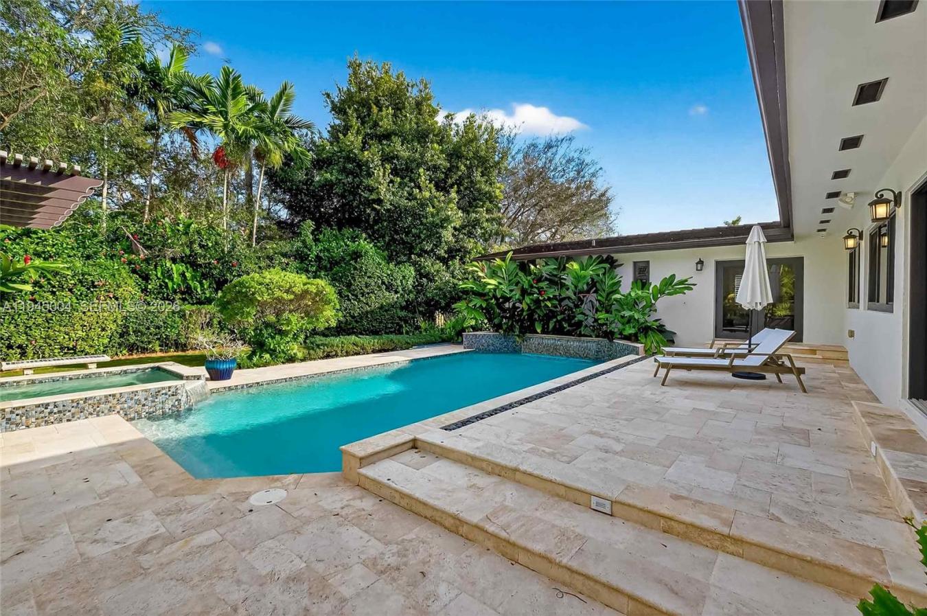 Palmetto Bay, Florida, 33158, United States, 4 Bedrooms Bedrooms, ,3 BathroomsBathrooms,Residential,For Sale,2010857