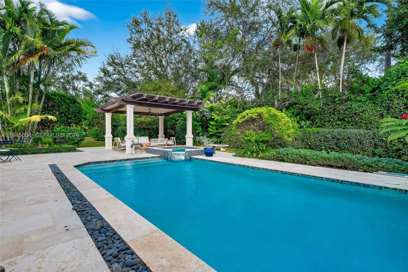 Palmetto Bay, Florida, 33158, United States, 4 Bedrooms Bedrooms, ,3 BathroomsBathrooms,Residential,For Sale,2010857