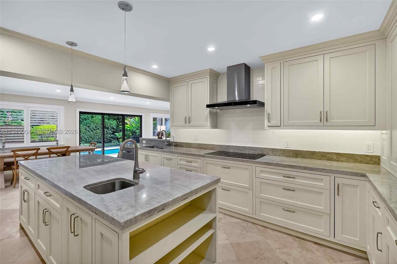 Palmetto Bay, Florida, 33158, United States, 4 Bedrooms Bedrooms, ,3 BathroomsBathrooms,Residential,For Sale,2010857