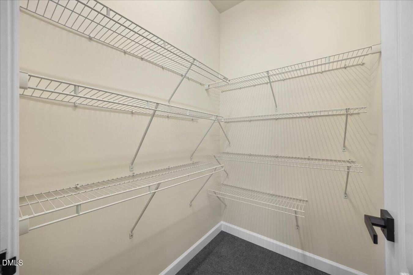 Hillsborough, Orange, 27278, United States, 5 Bedrooms Bedrooms, ,4 BathroomsBathrooms,Residential,For Sale,2011027