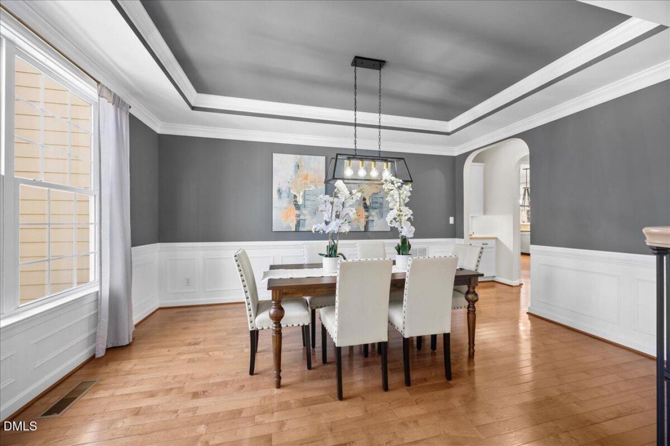 Hillsborough, Orange, 27278, United States, 5 Bedrooms Bedrooms, ,4 BathroomsBathrooms,Residential,For Sale,2011027