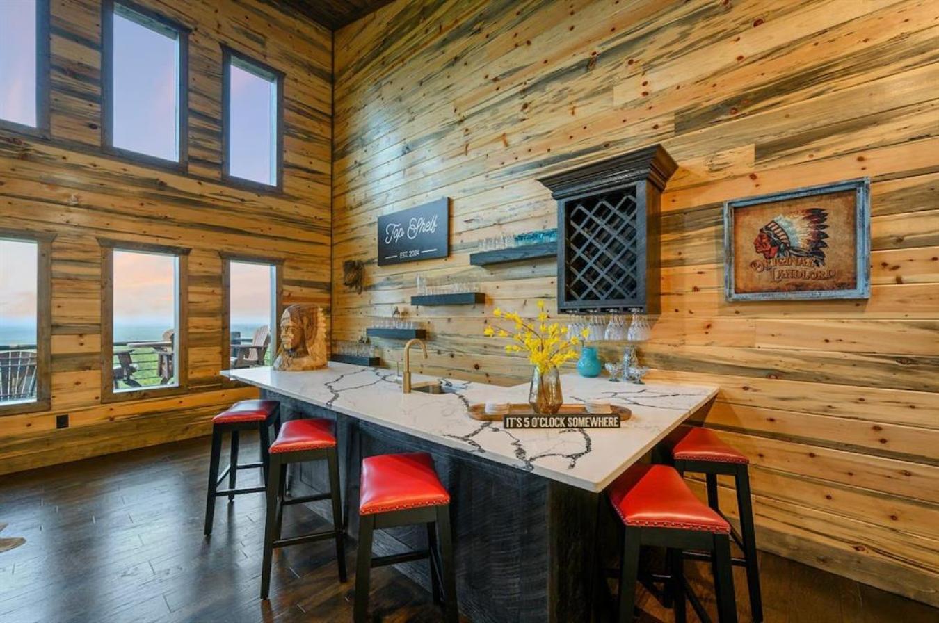 Broken Bow, McCurtain, 74728, United States, 5 Bedrooms Bedrooms, ,5 BathroomsBathrooms,Residential,For Sale,2011020