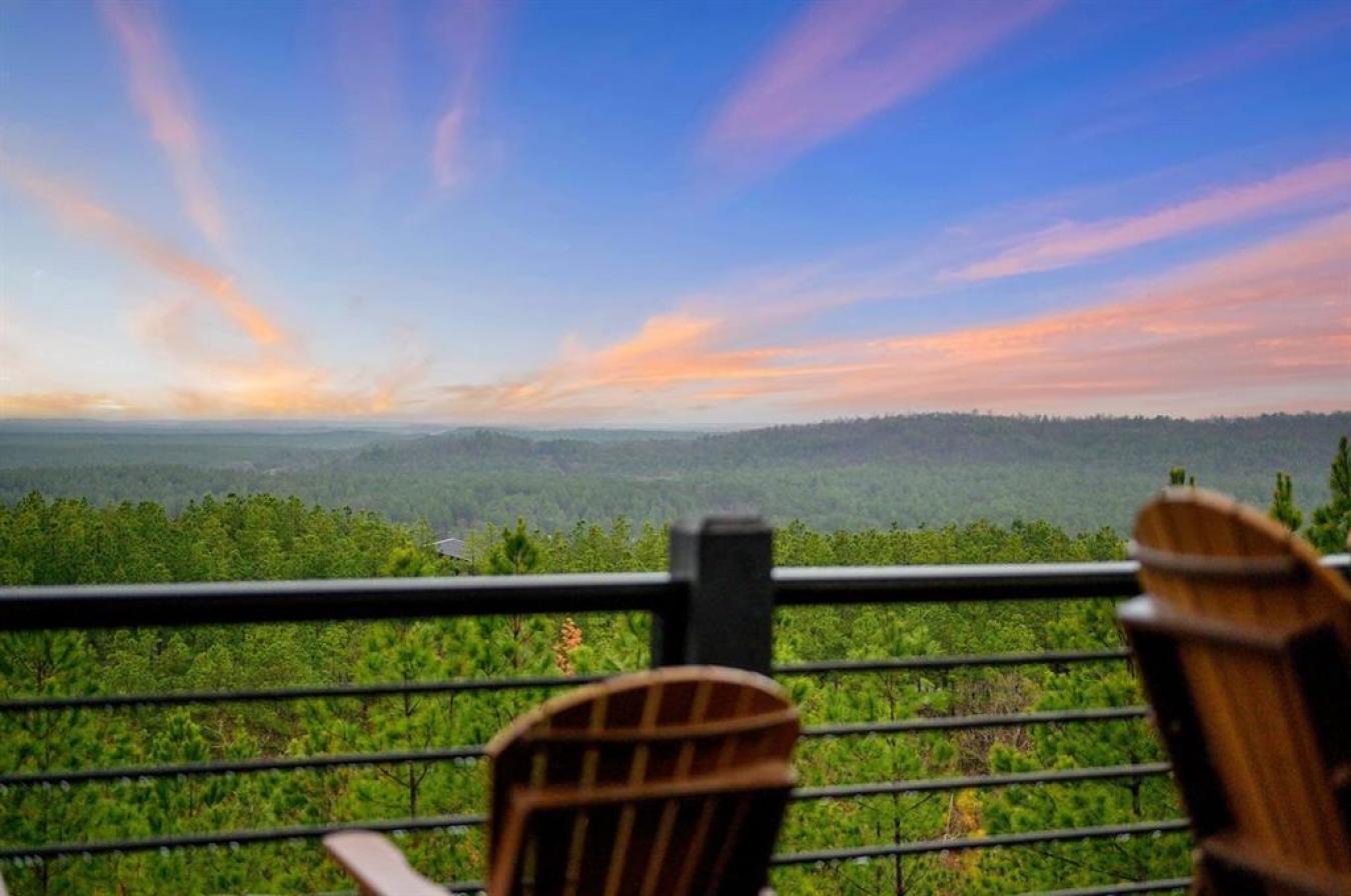 Broken Bow, McCurtain, 74728, United States, 5 Bedrooms Bedrooms, ,5 BathroomsBathrooms,Residential,For Sale,2011020